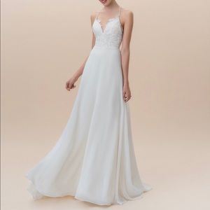 BRAND NEW BRIDAL GOWN - MOONLIGHT BRIDAL